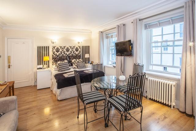  Image of 1 bedroom Studio flat for sale in Upper Brook Street London W1K at Mayfair London Park Lane, W1K 7QP