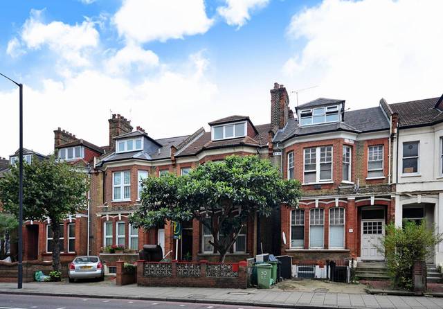  Image of 5 bedroom Detached house for sale in Upper Clapton Road London E5 at Upper Clapton Road  Clapton, E5 9JP