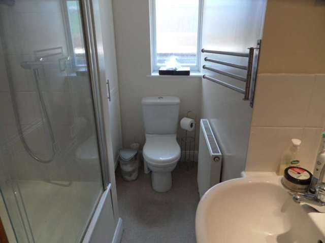  Image of 1 bedroom House Share to rent in Upper Court Road Epsom KT19 at Upper Court Road  Epsom, KT19 8RE