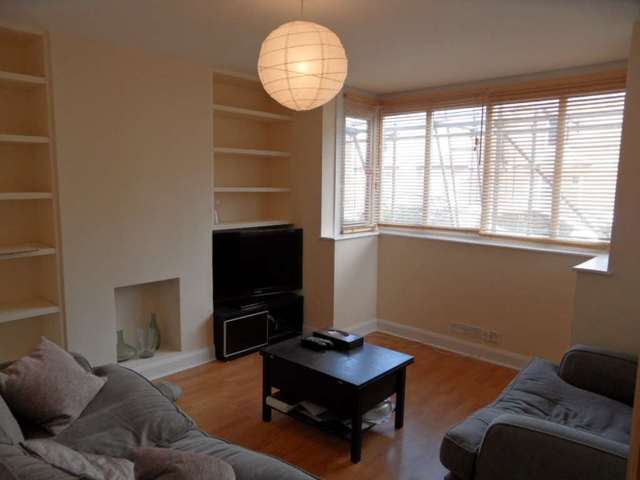  Image of 1 bedroom House Share to rent in Upper Court Road Epsom KT19 at Upper Court Road  Epsom, KT19 8RE