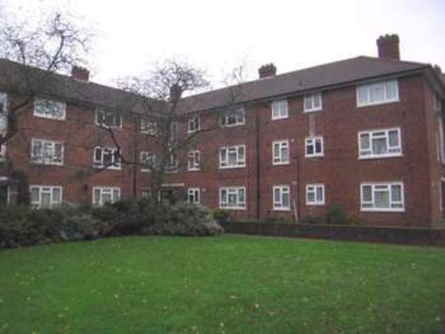  Image of 1 bedroom Flat for sale in Upper Elmers End Road Beckenham BR3 at Beckenham, BR3 3EE