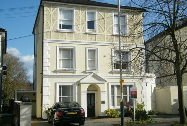  Image of Flat for sale in Upper Grosvenor Road Tunbridge Wells TN1 at Tunbridge Wells, TN1 2BH