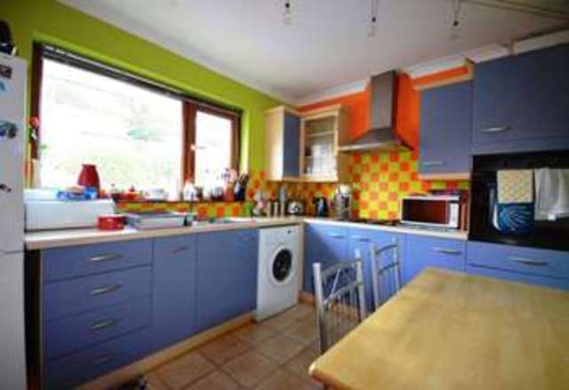  Image of 2 bedroom Flat for sale in Upper Longlands Dawlish EX7 at Upper Longlands  Dawlish, EX7 9DB