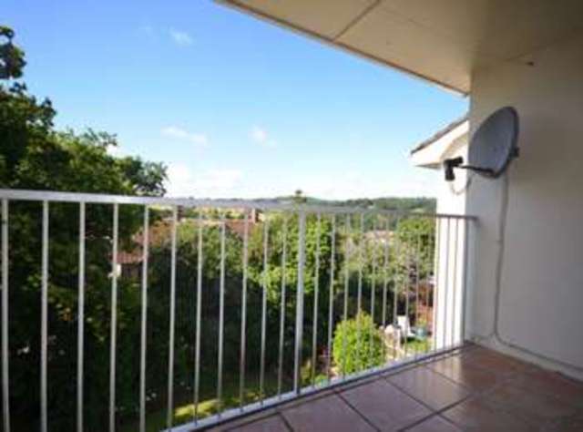  Image of 2 bedroom Flat for sale in Upper Longlands Dawlish EX7 at Upper Longlands  Dawlish, EX7 9DB
