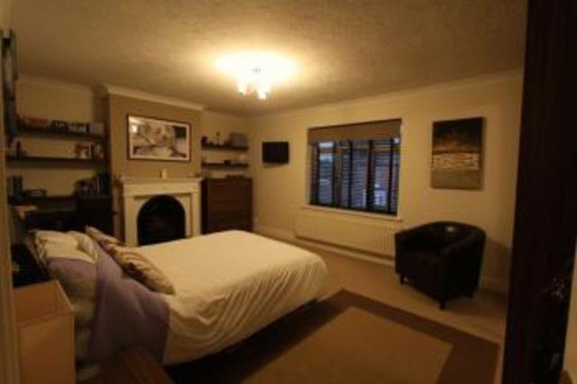  Image of 2 bedroom Flat to rent in Wilton Road Shirley Southampton SO15 at Wilton Road Upper Shirley Southampton, SO15 5LB