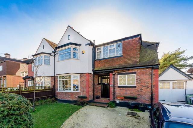  Image of 4 bedroom Detached house for sale in Upton Gardens Harrow HA3 at Upton Gardens  Kenton, HA3 0DL
