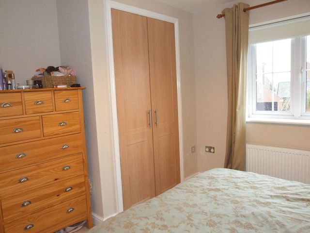  Image of 4 bedroom Detached house for sale in Vale Close Loughborough LE11 at Vale Close  Loughborough, LE11 2GZ