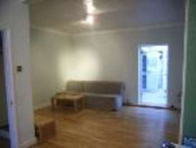  Image of 3 bedroom Detached house to rent in Vale Road Sutton SM1 at Sutton, SM1 1QH