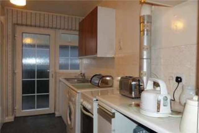  Image of 2 bedroom Apartment for sale in Valley Drive Ilkley LS29 at Ben Rhydding Ilkley Denton, LS29 8PA