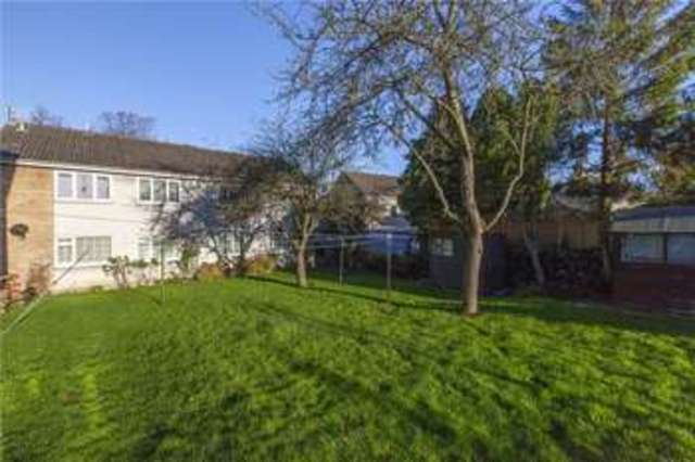  Image of 2 bedroom Apartment for sale in Valley Drive Ilkley LS29 at Ben Rhydding Ilkley Denton, LS29 8PA