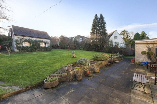  Image of 6 bedroom Detached house for sale in Valley Drive Ilkley LS29 at Ben Rhydding Ilkley Denton, LS29 8PA