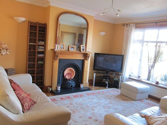  Image of 3 bedroom Detached house for sale in Vegal Crescent Englefield Green Egham TW20 at Vegal Crescent Englefield Green Egham, TW20 0PZ
