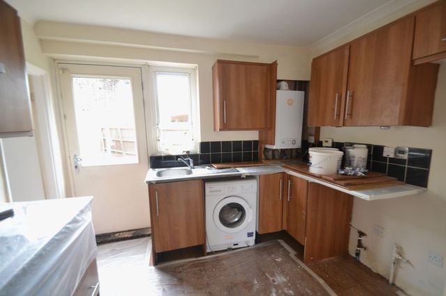  Image of 2 bedroom Detached house to rent in Verney Road Dagenham RM9 at Verney Road  Dagenham, RM9 5LL
