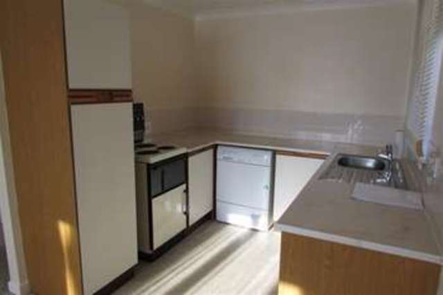  Image of 1 bedroom Flat for sale in Vestry Road Street BA16 at Street, BA16 0HX