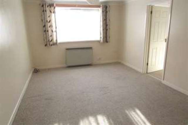  Image of 1 bedroom Flat for sale in Vestry Road Street BA16 at Street, BA16 0HX