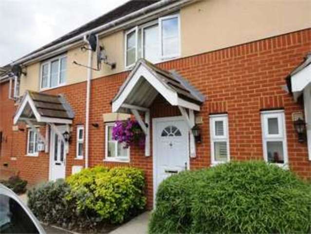  Image of 2 bedroom Terraced house for sale in Victoria Road Southend-on-Sea SS1 at Victoria Road Southend on sea Southend-on-Sea, SS1 2AE