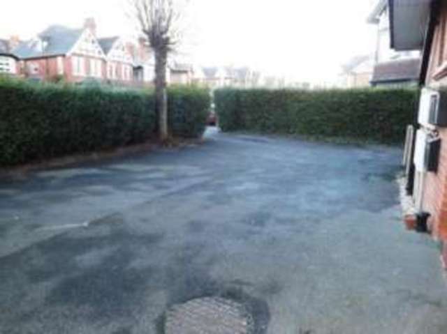  Image of 2 bedroom Flat for sale in Victorian Crescent Doncaster DN2 at Doncaster South Yorkshire Intake, DN2 5BW