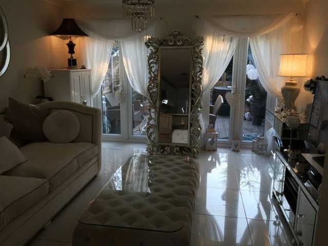  Image of 2 bedroom Detached house to rent in Vienna Close Clayhall Ilford IG5 at Vienna Close  Ilford, IG5 0PU