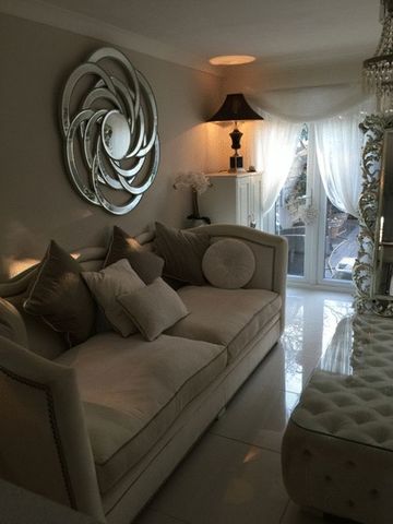  Image of 2 bedroom Detached house to rent in Vienna Close Clayhall Ilford IG5 at Vienna Close  Ilford, IG5 0PU
