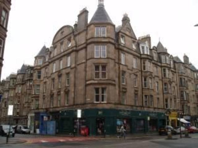  Image of 4 bedroom Flat to rent in Viewforth Edinburgh EH10 at Bruntsfield Edinburgh Edinburgh, EH10 4JF