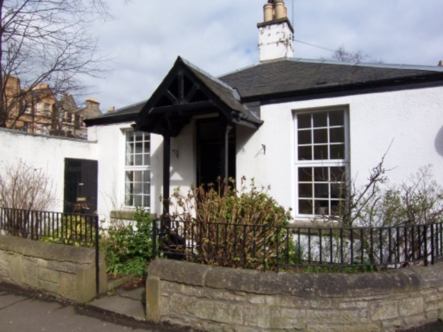  Image of 4 bedroom Cottage to rent in Viewforth Edinburgh EH10 at Viewforth Edinburgh Edinburgh, EH10 4LG