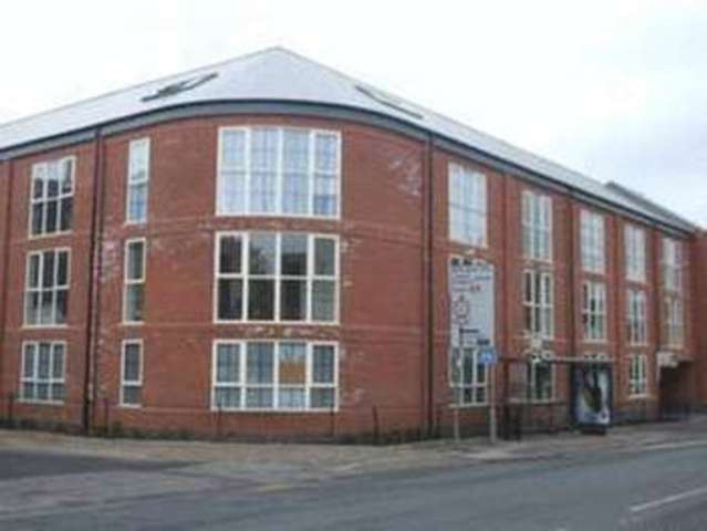  Image of 2 bedroom Flat to rent in Nottingham Road Loughborough LE11 at Villency Court  Loughborough, LE11 1EB