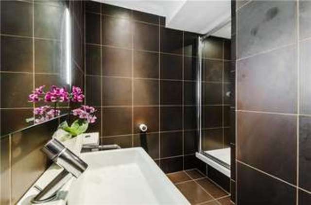  Image of 2 bedroom Flat for sale in Vincent Square London SW1P at London  Vauxhall Bridge, SW1P 2NB