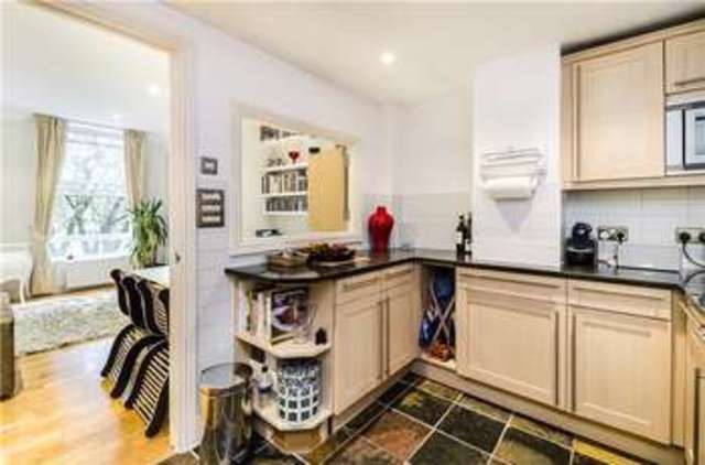  Image of 2 bedroom Flat for sale in Vincent Square London SW1P at London  Vauxhall Bridge, SW1P 2NB