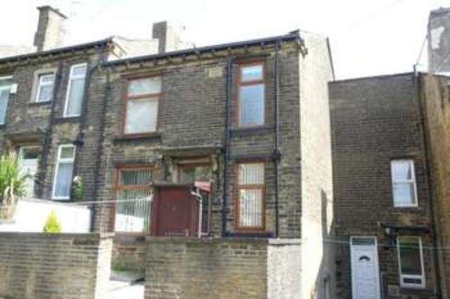  Image of 2 bedroom Detached house for sale in Vine Terrace Thornton Bradford BD13 at Thornton Bradford Thornton, BD13 3NL
