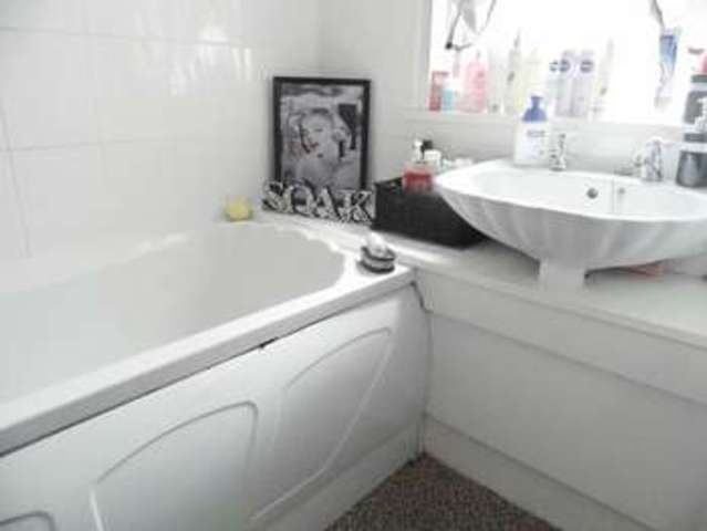  Image of 3 bedroom Terraced house for sale in Vinebank Street Penkhull Stoke-on-Trent ST4 at Vinebank Street Stoke Stoke-On-Trent, ST4 5AD