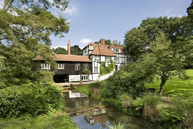  Image of 4 bedroom Detached house for sale in Trumps Mill Lane Virginia Water GU25 at Virginia Water, GU25 4DU