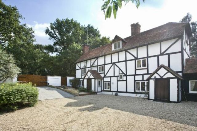 Image of 4 bedroom Detached house for sale in Trumps Mill Lane Virginia Water GU25 at Virginia Water, GU25 4DU