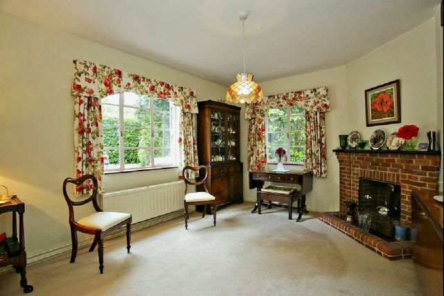  Image of 4 bedroom Detached house for sale in Christchurch Road Wentworth Virginia Water GU25 at Virginia Water, GU25 4PT