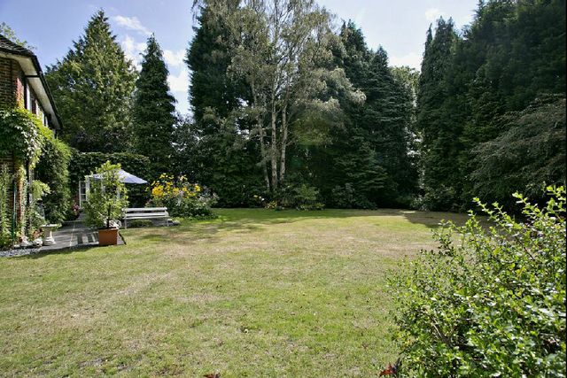  Image of 4 bedroom Detached house for sale in Christchurch Road Wentworth Virginia Water GU25 at Virginia Water, GU25 4PT