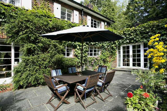  Image of 4 bedroom Detached house for sale in Christchurch Road Wentworth Virginia Water GU25 at Virginia Water, GU25 4PT