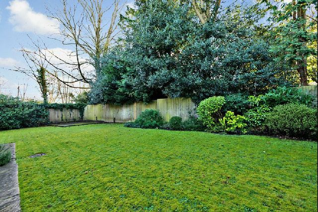  Image of 4 bedroom Detached house for sale in Home Close Virginia Water GU25 at Virginia Water  Surrey, GU25 4DH