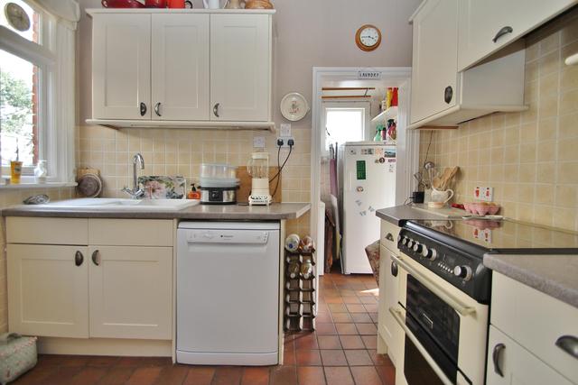  Image of 4 bedroom Detached house for sale in Waldens Park Road Horsell Woking GU21 at Woking Surrey Horsell, GU21 4RN