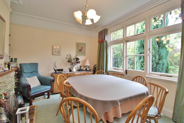  Image of 5 bedroom Detached house for sale in Waldens Road Horsell Woking GU21 at Horsell Surrey Horsell, GU21 4RH