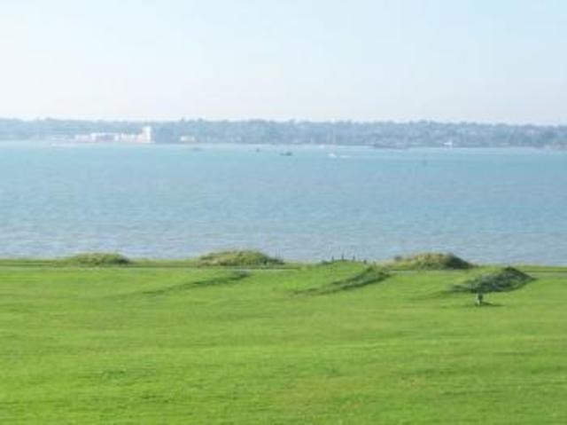  Image of 1 bedroom Flat to rent in Waldegrave Close Southampton SO19 at Waldergrave Close Waterside Park Southampton, SO19 9RY