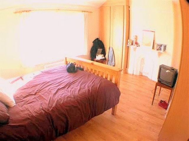 Image of 4 bedroom Semi-Detached house to rent in Walford Road Cowley Uxbridge UB8 at Walford Road  Uxbridge, UB8 2NQ