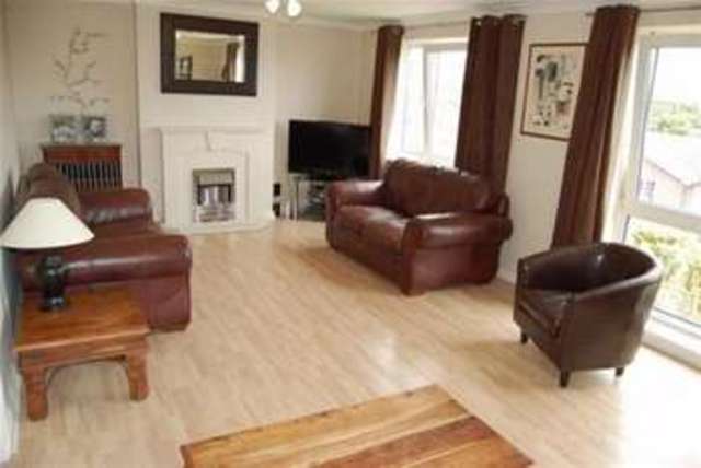  Image of 5 bedroom Detached house to rent in Wanderdown Close Ovingdean Brighton BN2 at Brighton, BN2 7BY
