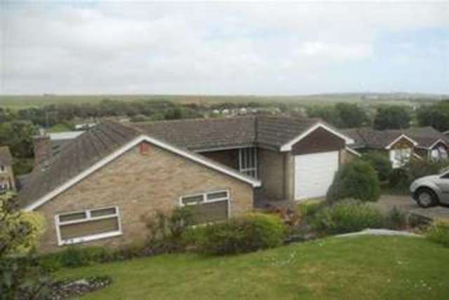  Image of 5 bedroom Detached house to rent in Wanderdown Close Ovingdean Brighton BN2 at Brighton, BN2 7BY
