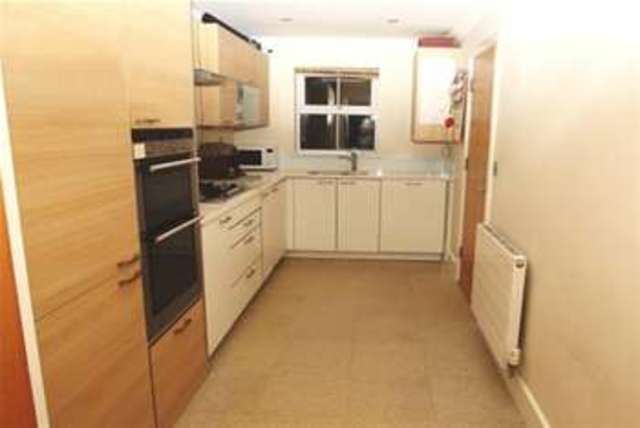  Image of 3 bedroom Detached house to rent in Sylvan Road London E11 at London, E11 1QN