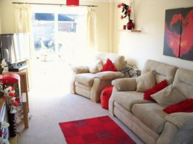  Image of 3 bedroom Terraced house to rent in Warburton Road Southampton SO19 at Warburton Road  Southampton, SO19 6HQ