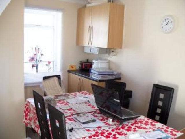  Image of 3 bedroom Terraced house to rent in Warburton Road Southampton SO19 at Warburton Road  Southampton, SO19 6HQ