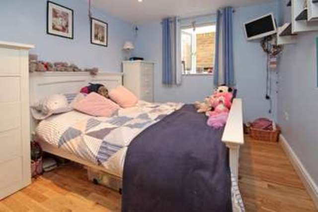  Image of 2 bedroom Flat for sale in Warren Edge Road Southbourne Bournemouth BH6 at Warren Edge Road Southbourne Bournemouth, BH6 4AX