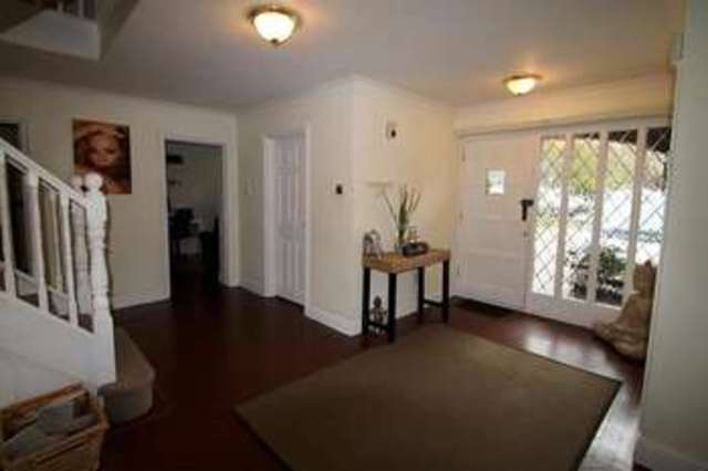  Image of 6 bedroom Detached house to rent in Warren Lodge Drive Kingswood Tadworth KT20 at Kingswood  Tadworth, KT20 6QN