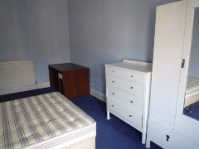 Image of 3 bedroom Detached house to rent in Warrender Park Road Edinburgh EH9 at Marchmont Edinburgh Edinburgh, EH9 1EX