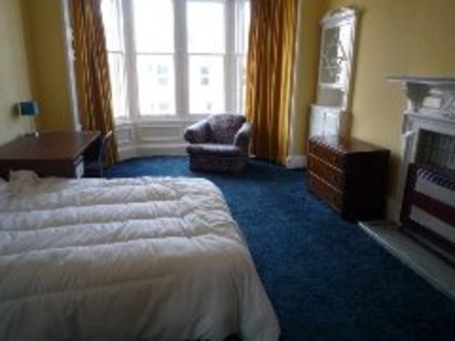  Image of 3 bedroom Detached house to rent in Warrender Park Road Edinburgh EH9 at Marchmont Edinburgh Edinburgh, EH9 1EX