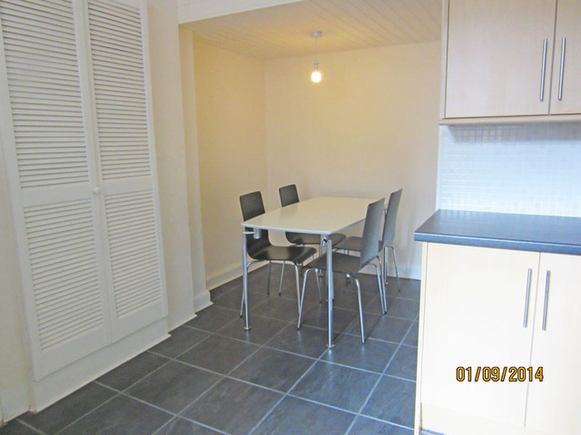  Image of 3 bedroom Flat to rent in Warrender Park Terrace Edinburgh EH9 at Marchmont Edinburgh Edinburgh, EH9 1EE